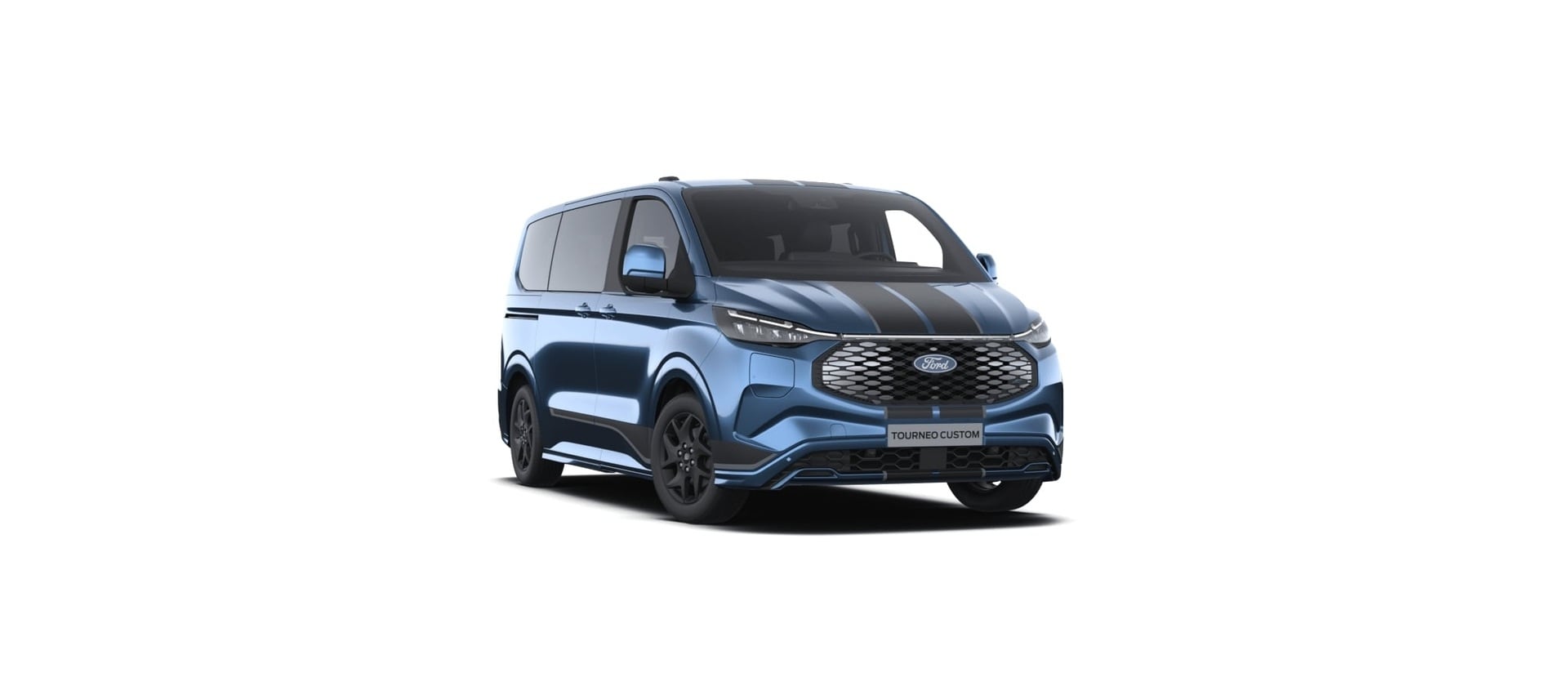 Blauer Ford E-Tourneo Custom Sport Personen-Transporter, schraege Vorderansicht links.