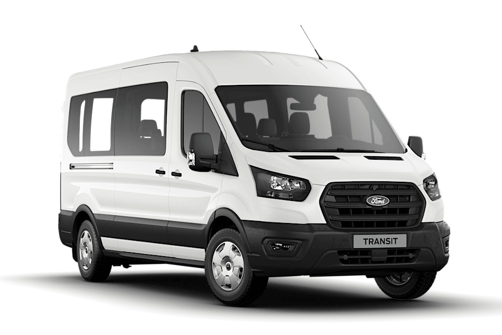 Weißer Ford Transit Kombi.