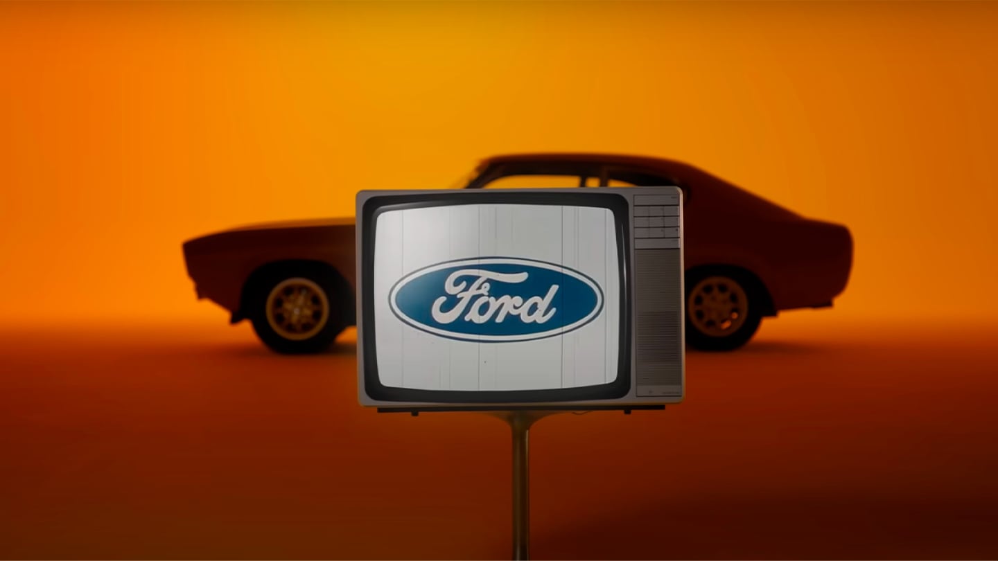 Vorschau auf den klassischen Ford Capri und seine Verwandlung in den elektrischen Ford Capri. 