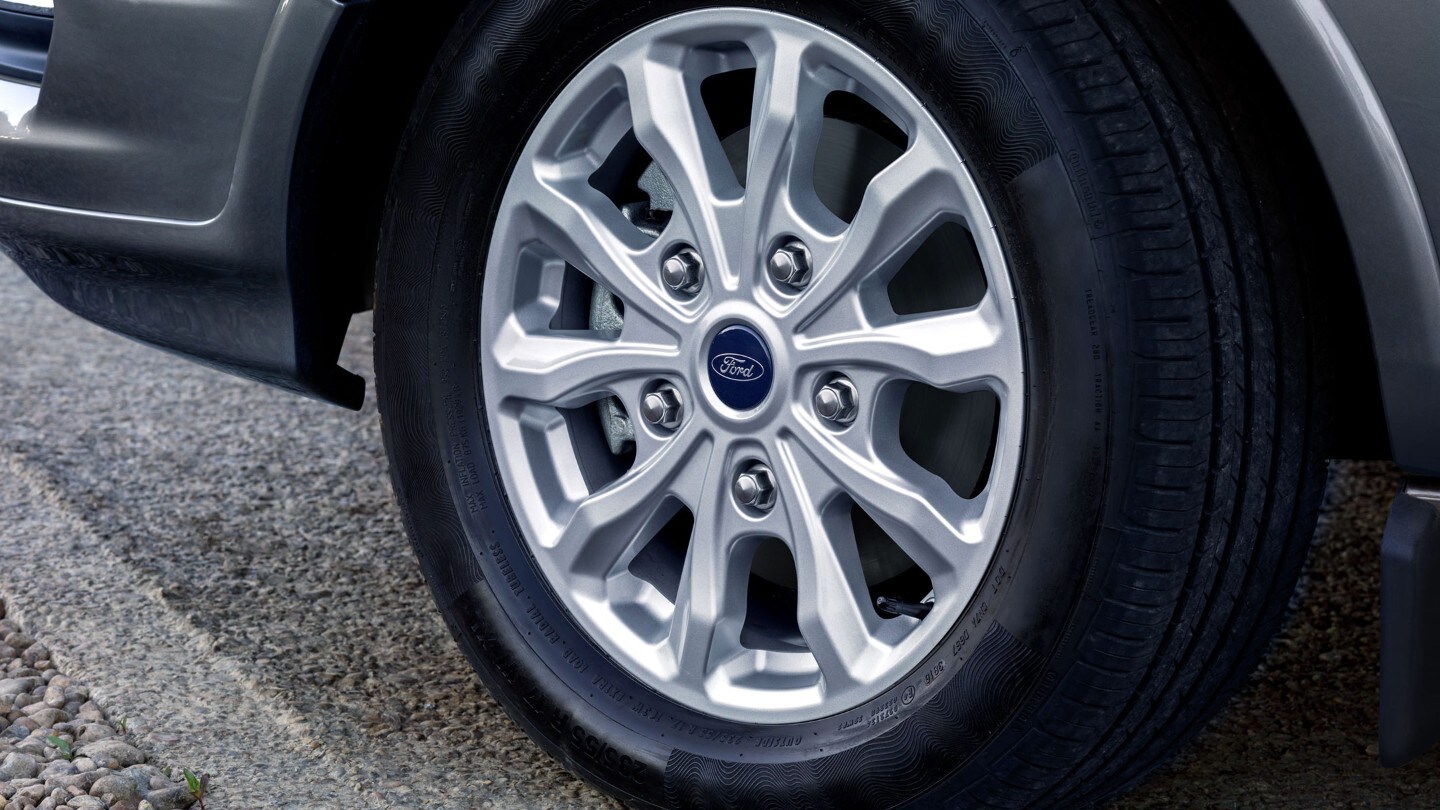 Ford Tourneo Custom Leichtmetallrad im Detail