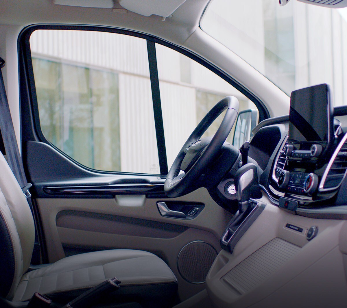 Ford Tourneo Custom Innenraumschuss Fahrerkabine