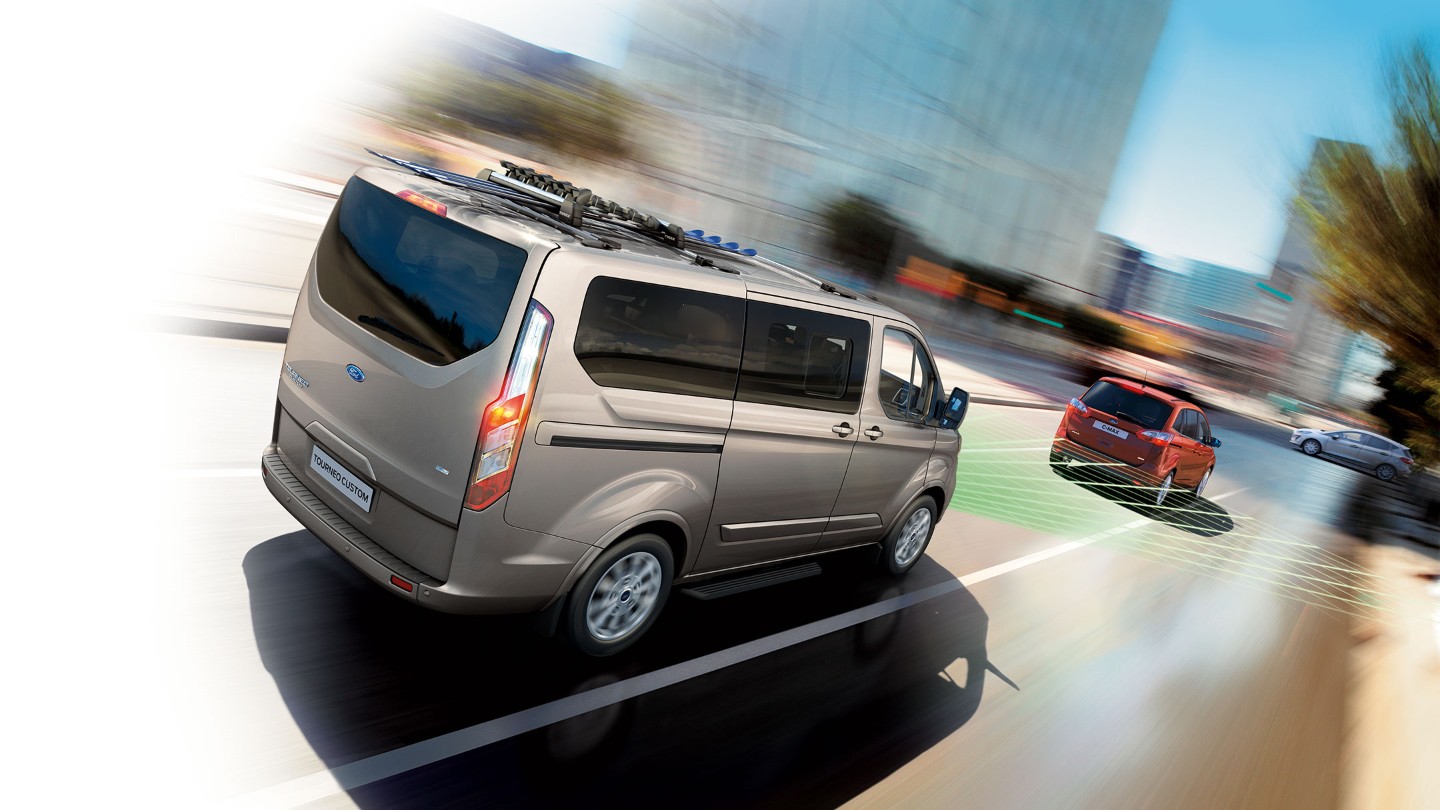 Ford Tourneo Custom Illustration Pre-Collision Assist