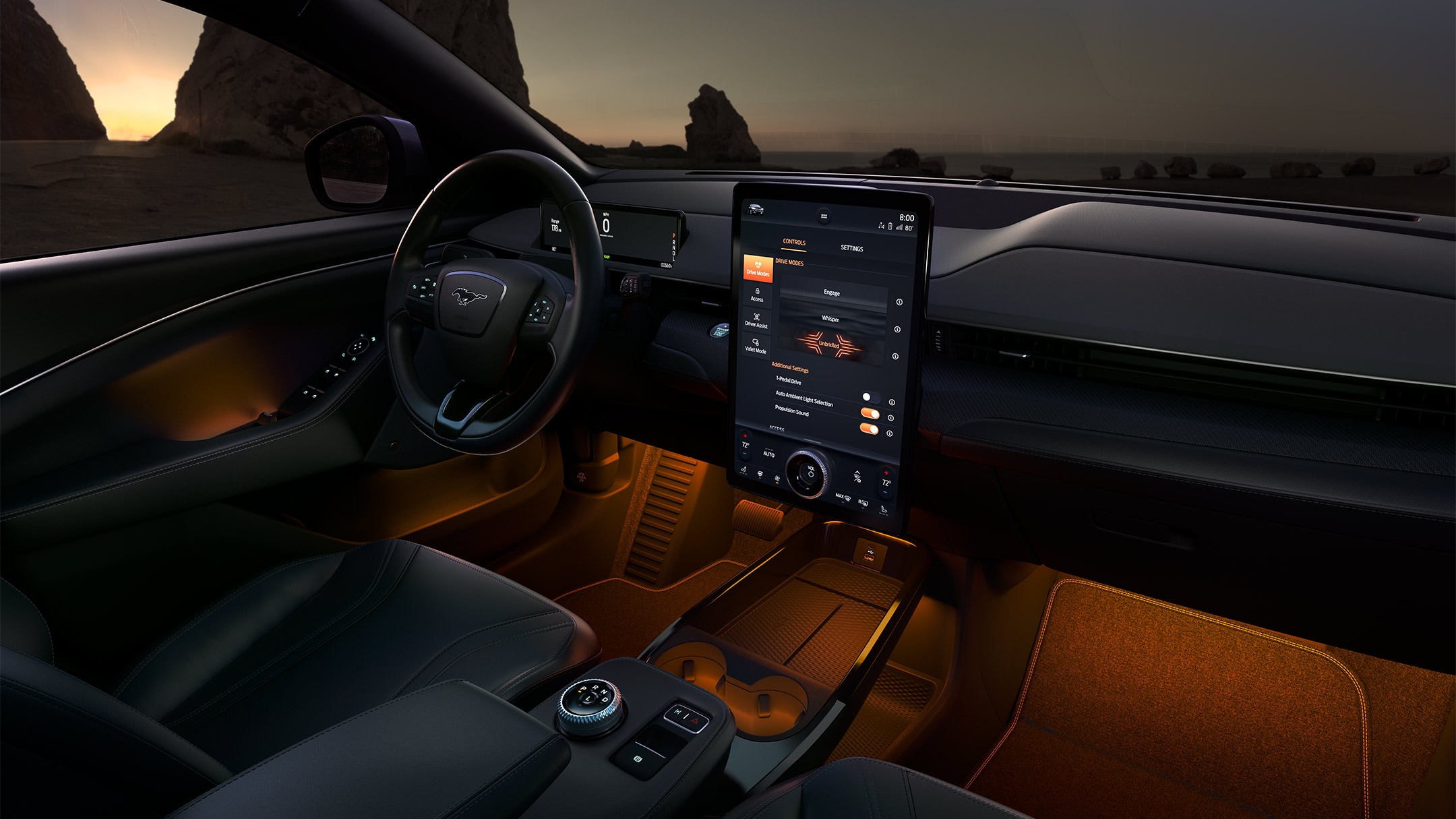 Ford Mustang Mach-E GT. Detailansicht des Cockpits mit Ambientebeleuchtung.