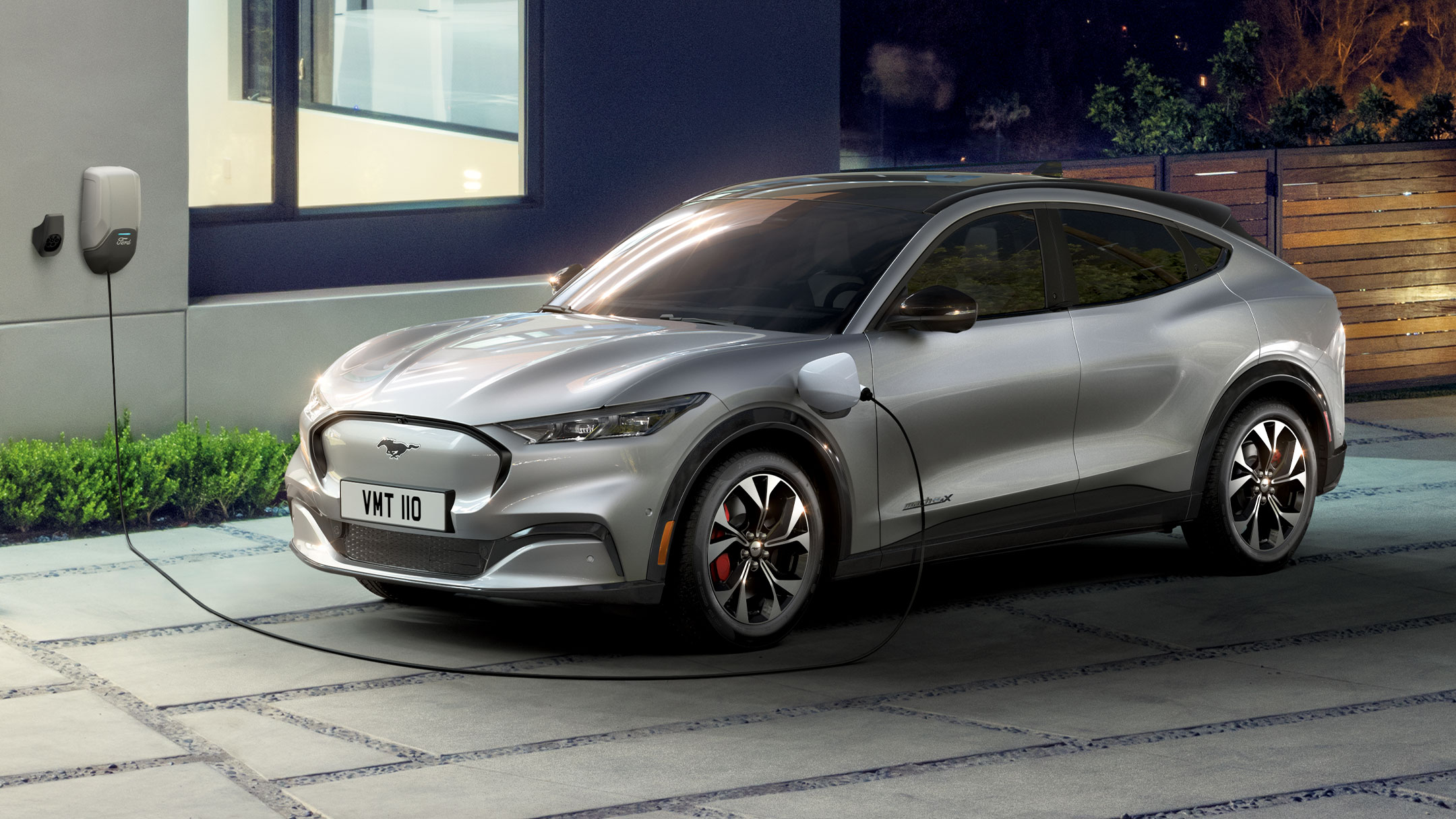 Der Neue Ford Mustang Mach E Vollelektrischer Suv Ford De