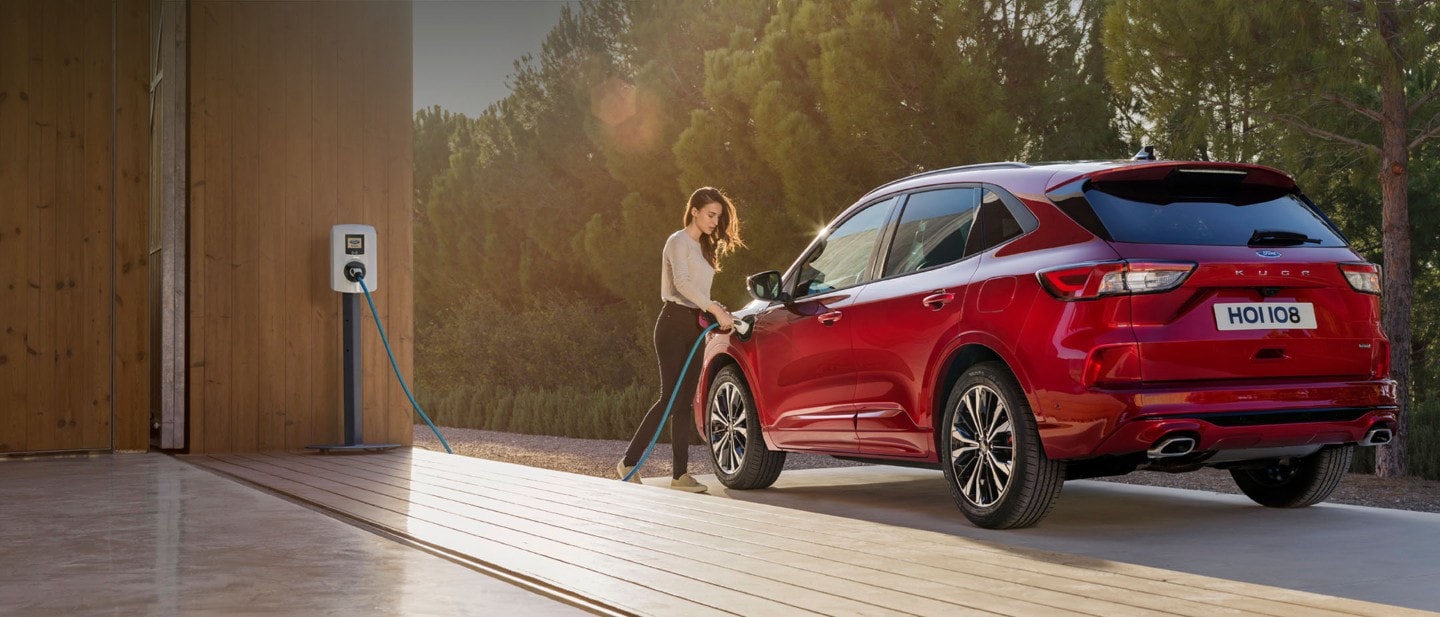 Ford Kuga Erhältlich auch als PluginHybrid Ford DE