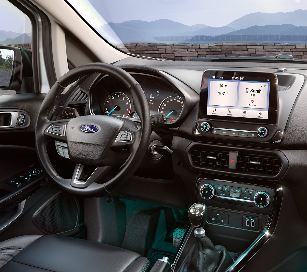 Ford EcoSport Active. Detailansicht Lenkrad und Mittelkonsole