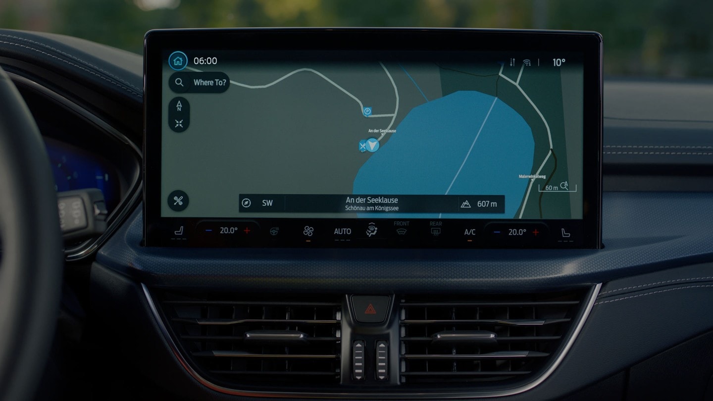 Ford Focus. Innenraum-Detailansicht des Ford SYNC 4 Touchscreens.