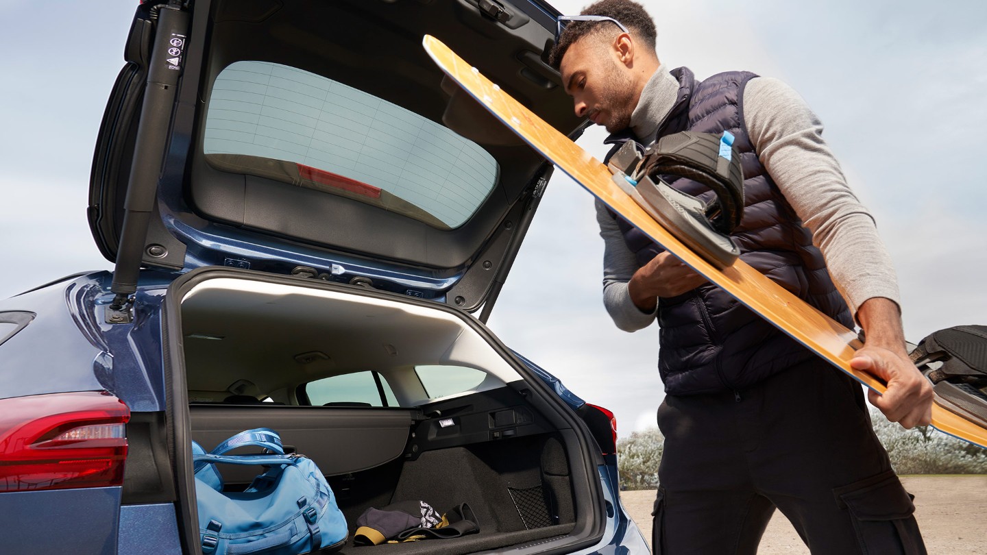 Ford Focus ST - Sensorgesteuerte Heckklappe.