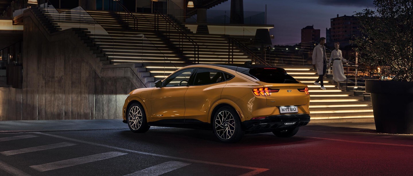 Ford Mustang Mach-E GT: Beschleunigung pur | Ford DE