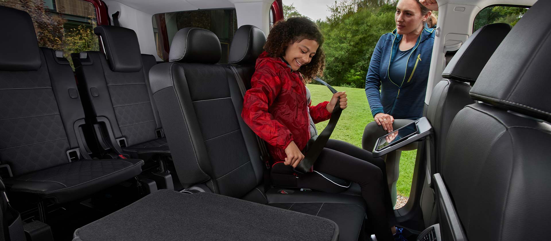 Ford Tourneo Connect mit geräumigen Sitzen im Innenraum