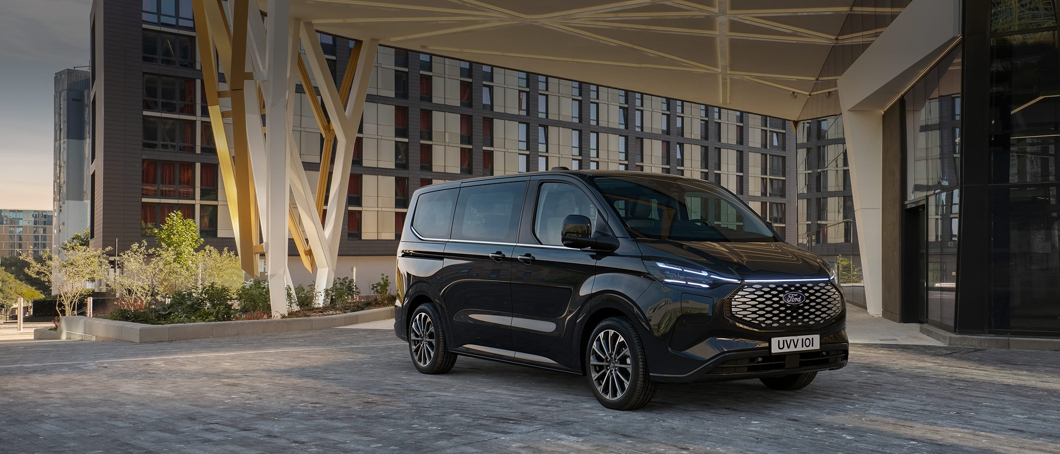 Ford transit shop custom hybrid