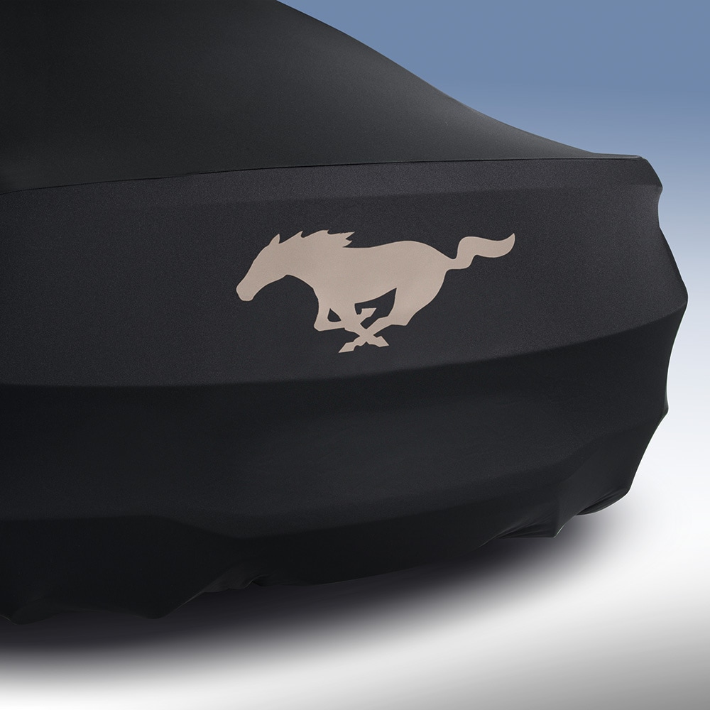Abdeckplane mit Ford-Mustang-Logo