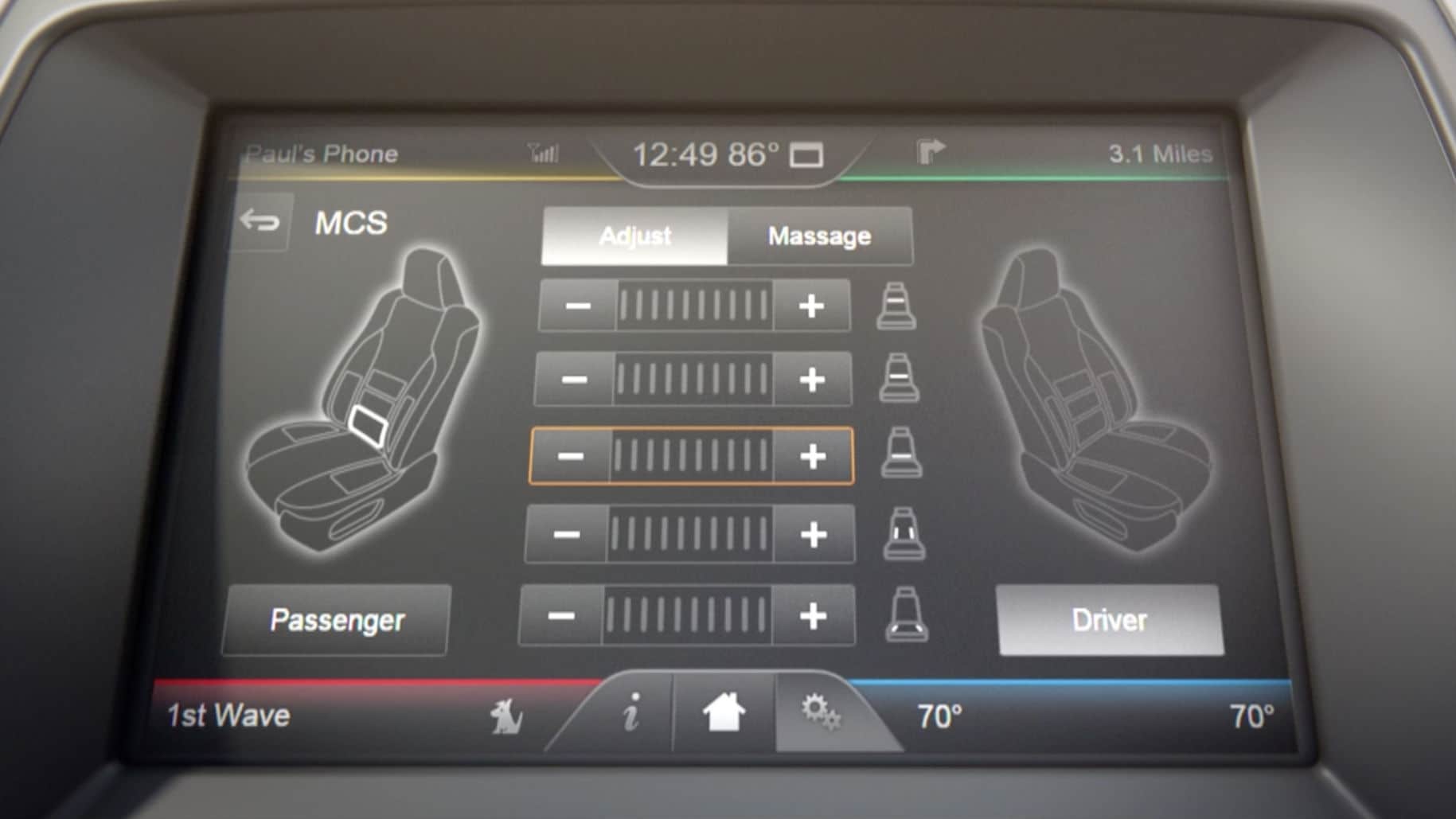 Ford S-MAX Innenraum Display mit Optionen für Multikontur-Sitze