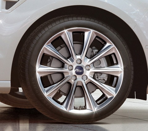 Ford S-MAX Vignale Hybrid Detailansicht Leichtmetallrad