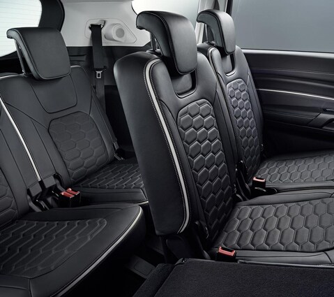 Ford S-MAX Vignale Hybrid Innenraum Sitze