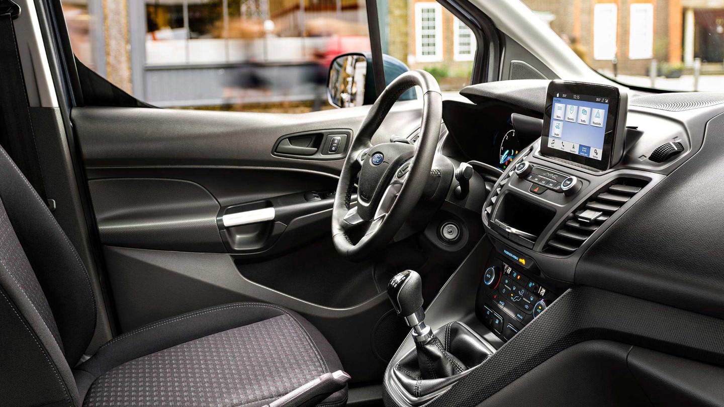 Ford Transit Connect Innenraumschuss Seitenansicht von Beifahrerseite