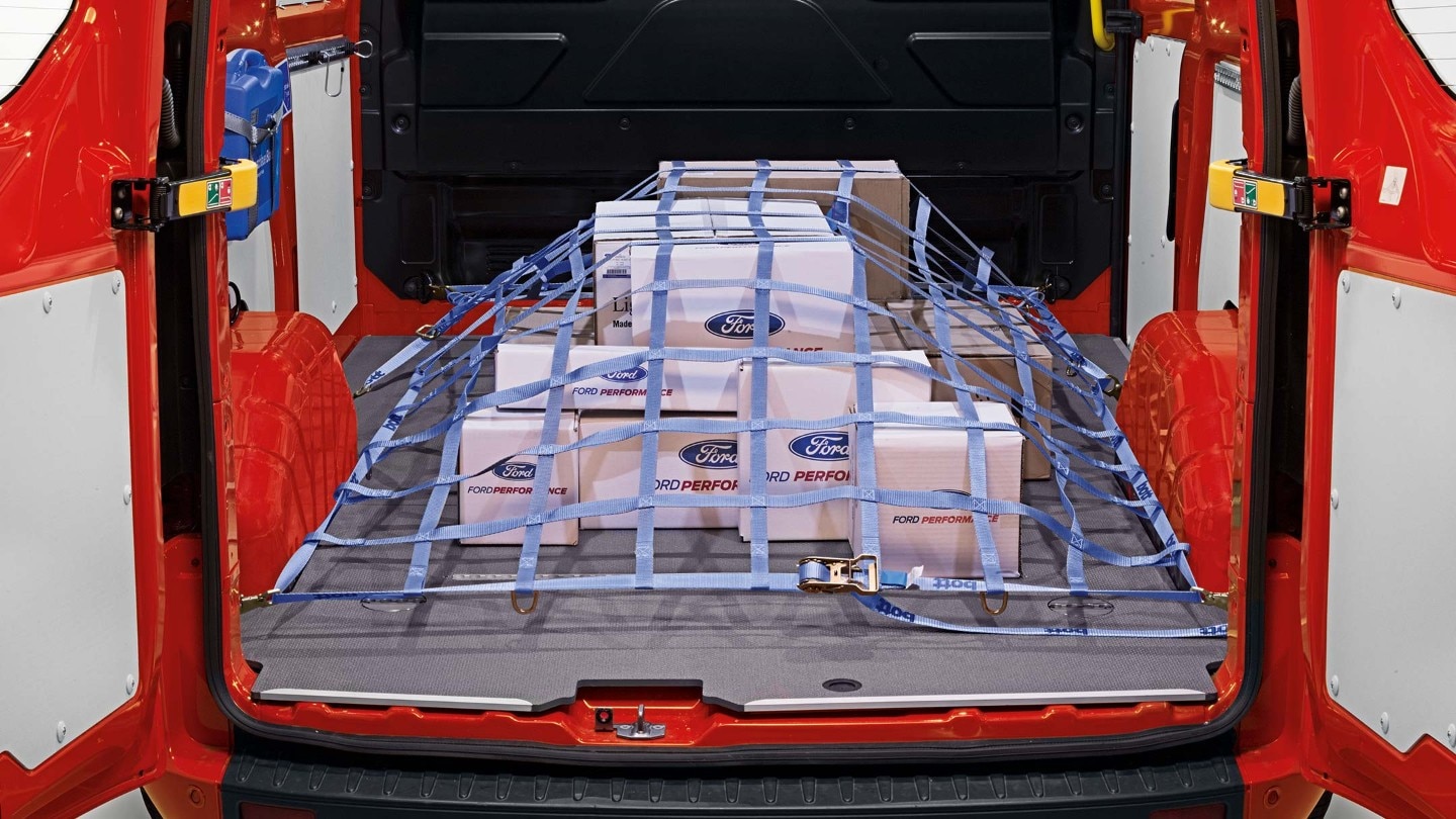Ford Transit Custom Kastenwagen Ausschnitt Heckansicht verzurrte Ladung im Detail