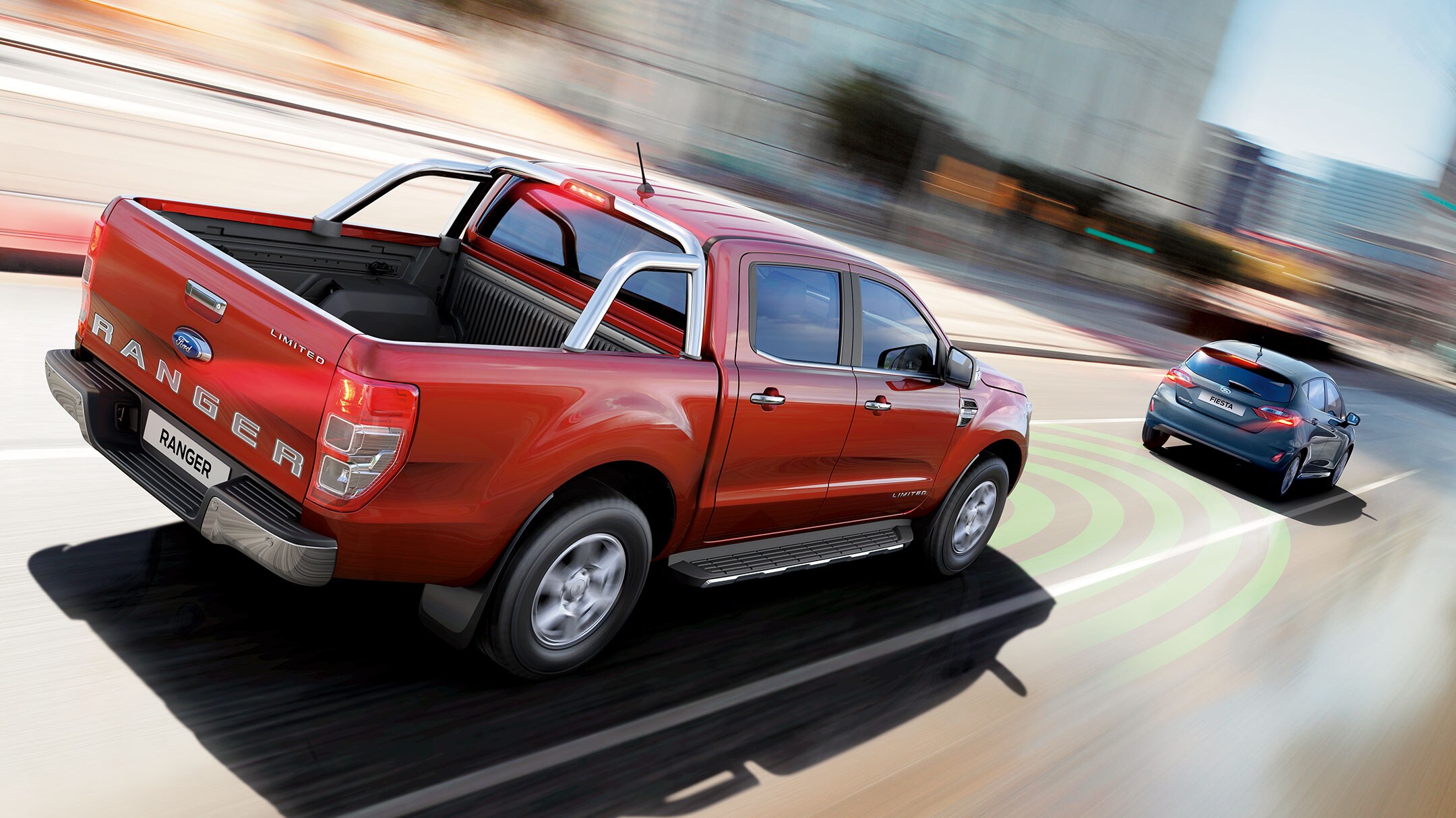 Ford Ranger Rot ¾-Heckansicht Sicherheits-Bremsassistent Illustration