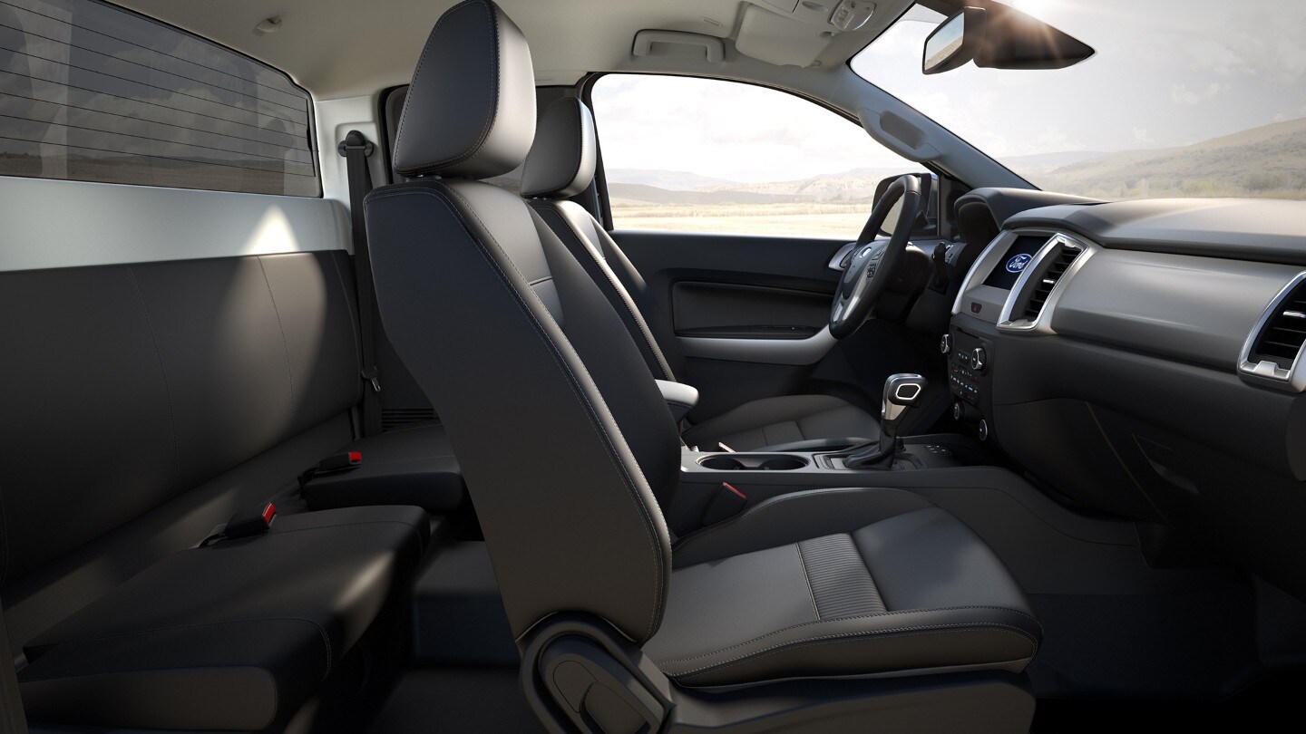 Ford Ranger Innenraumansicht Seitenblick von Beifahrerseite
