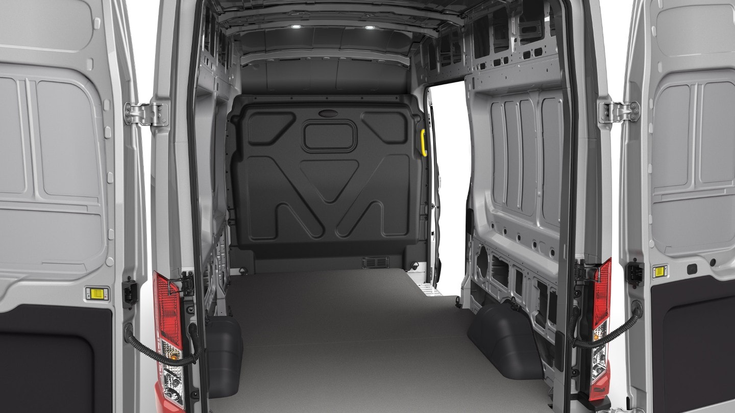 Weißer Ford Transit Transporter Trend Hecktür Laderaum Kapazität