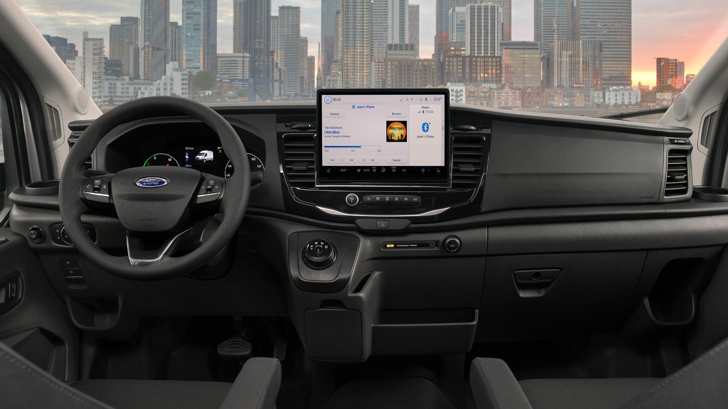 Ford E-Transit Innenraumansicht mit 12“-Multifunktionsdisplay