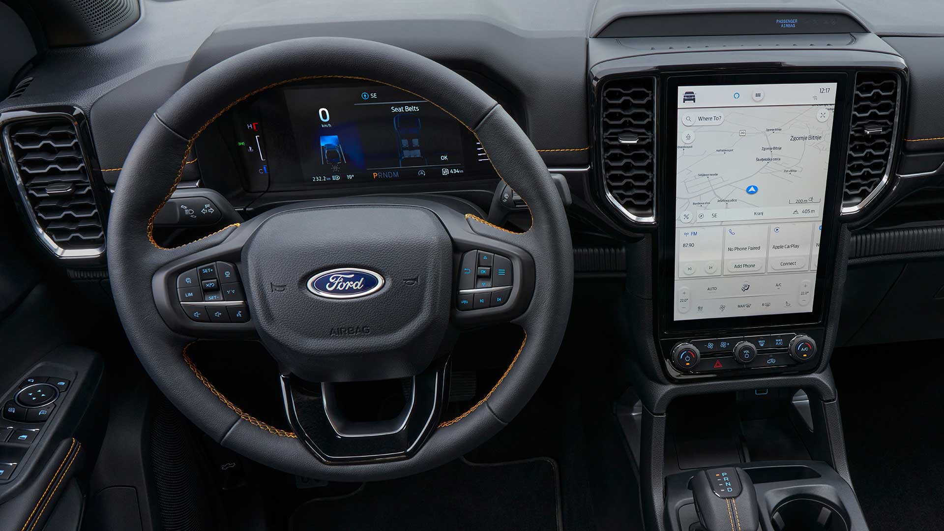 Innenraumansicht von Ford Ranger Lenkrad und mittigem SYNC™ 4 12-Zoll-Touchscreen.