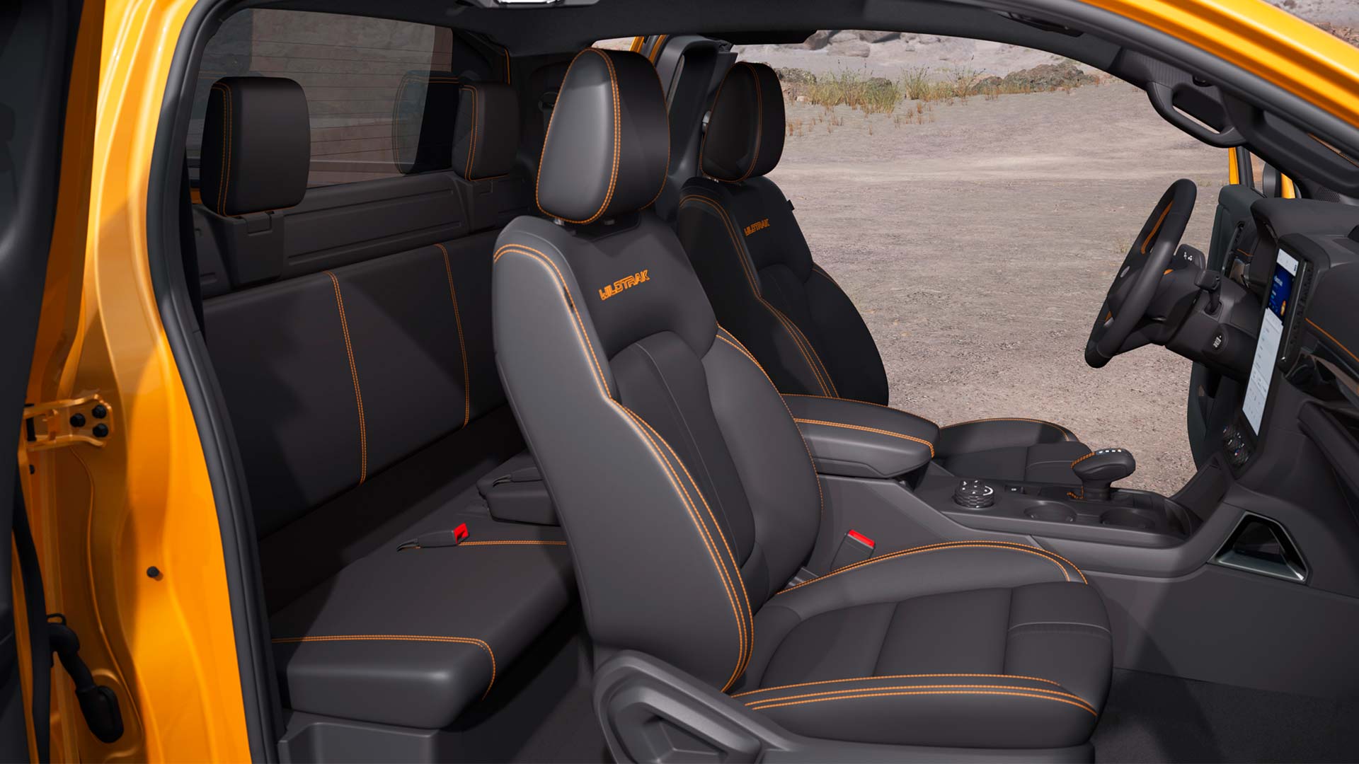 Profilansicht durch den Kabineninnenraum eines Ford Ranger Wildtrak mit Extrakabine.