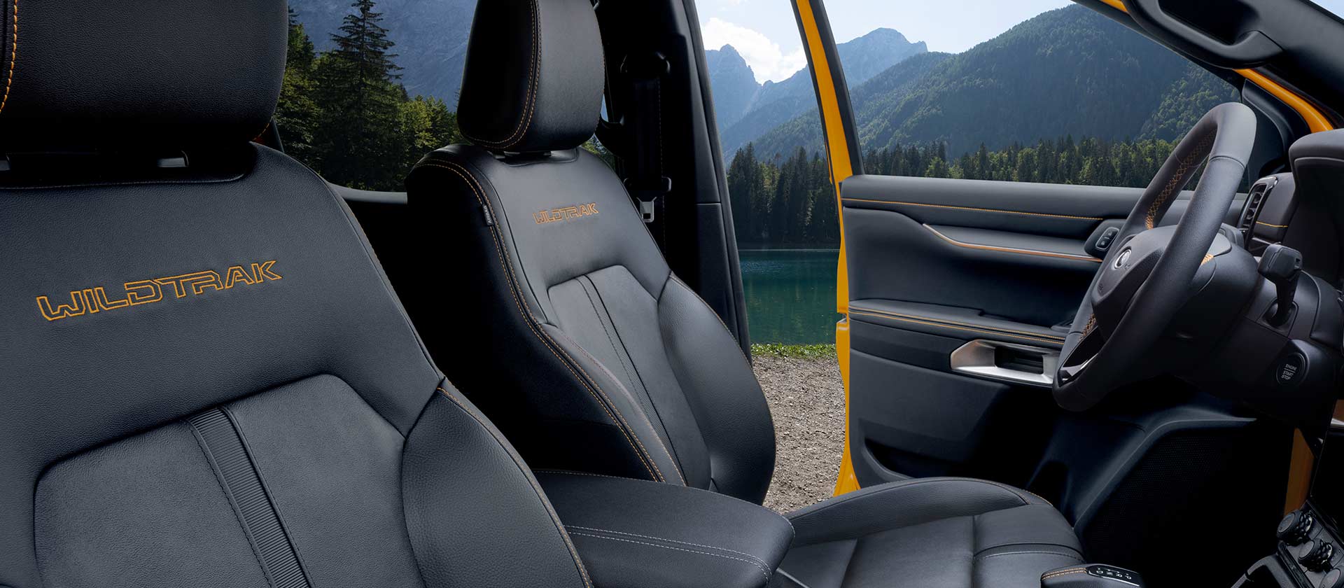 Die Vordersitze des Ford Ranger Wildtrak beinhalten einen 6- oder 8-fach verstellbaren Fahrersitz.