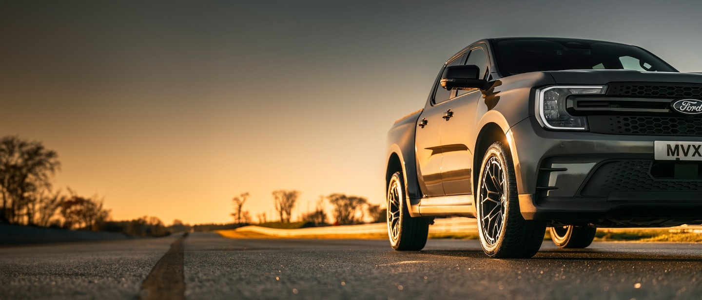 Ford Ranger MSRT in der Sonne